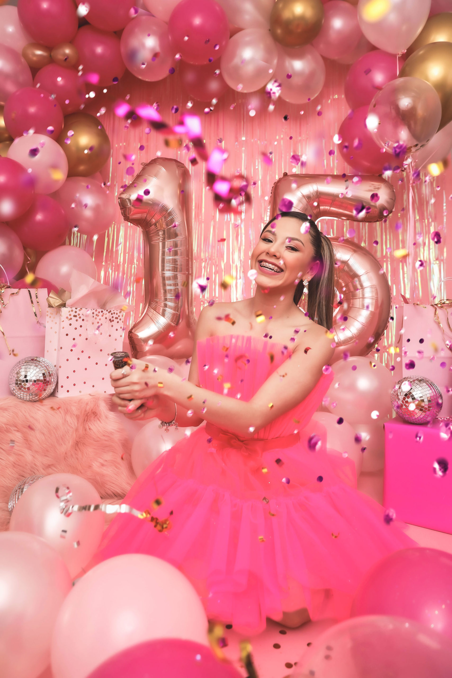 Studio Birthday Celebration - Lauren - pixelanniestudio.com/blog